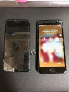 車に踏まれて割れた画面と修理後のiPhone7+