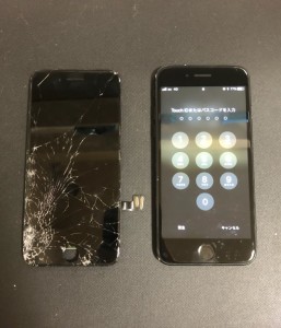 左下から割れている画面と修理後のiPhone7