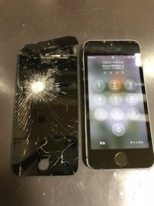iPhone5s液晶画面修理