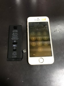 iPhoneSE バッテリー交換