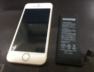 iPhoneのバッテリー修理20210419